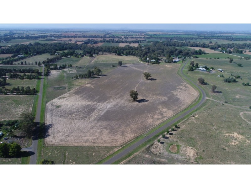 Corner River Road and Wambat Street, Forbes NSW 2871