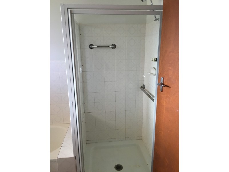 75 Currajong Street, Parkes NSW 2870