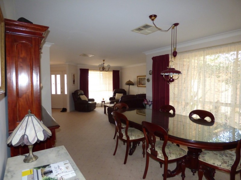 7 Park Avenue, Forbes NSW 2871