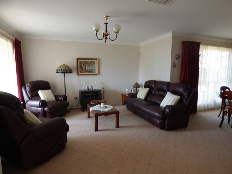 7 Park Avenue, Forbes NSW 2871