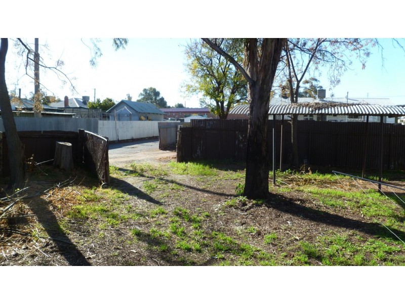 31 Orange Street, Condobolin NSW 2877