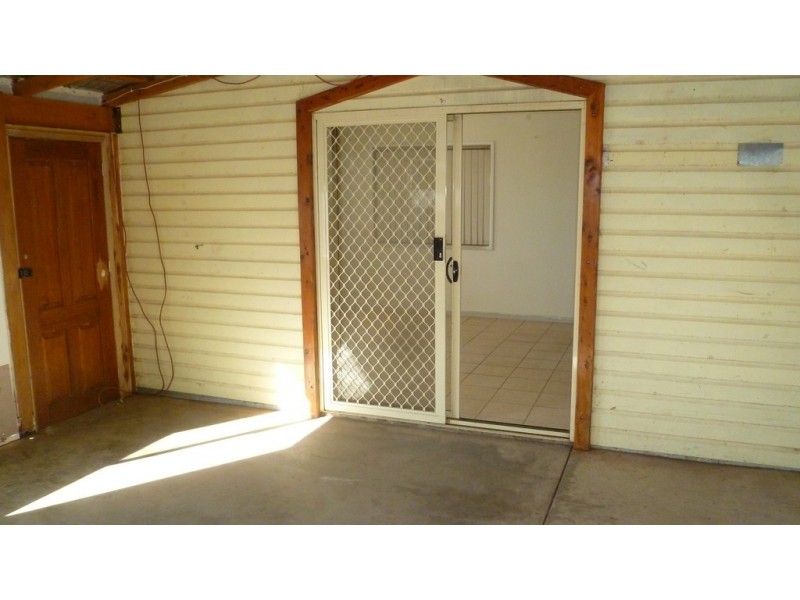 31 Orange Street, Condobolin NSW 2877