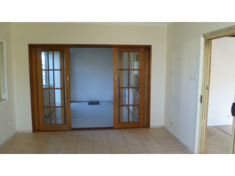 31 Orange Street, Condobolin NSW 2877