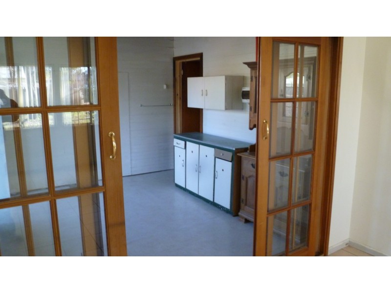 31 Orange Street, Condobolin NSW 2877