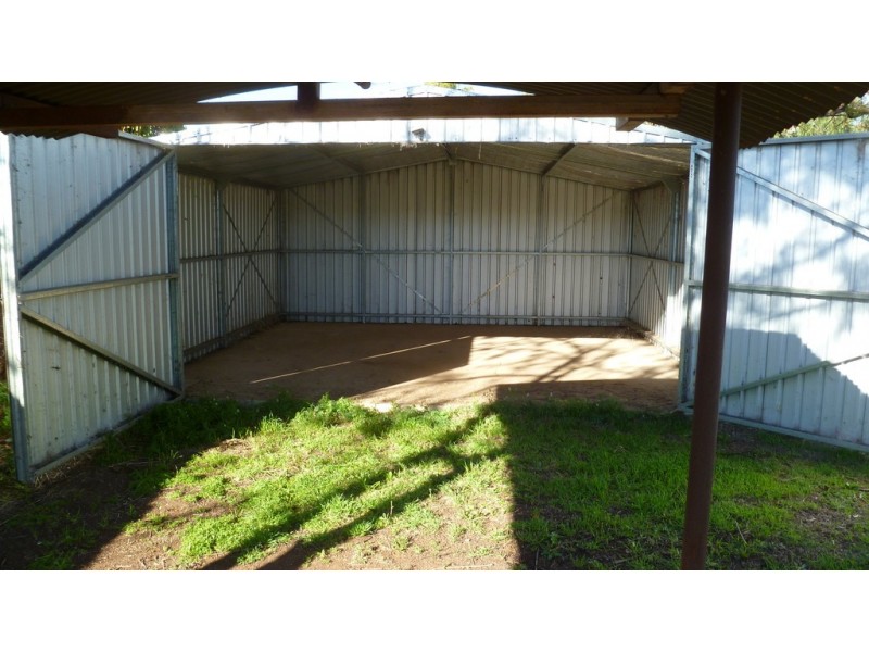 31 Orange Street, Condobolin NSW 2877