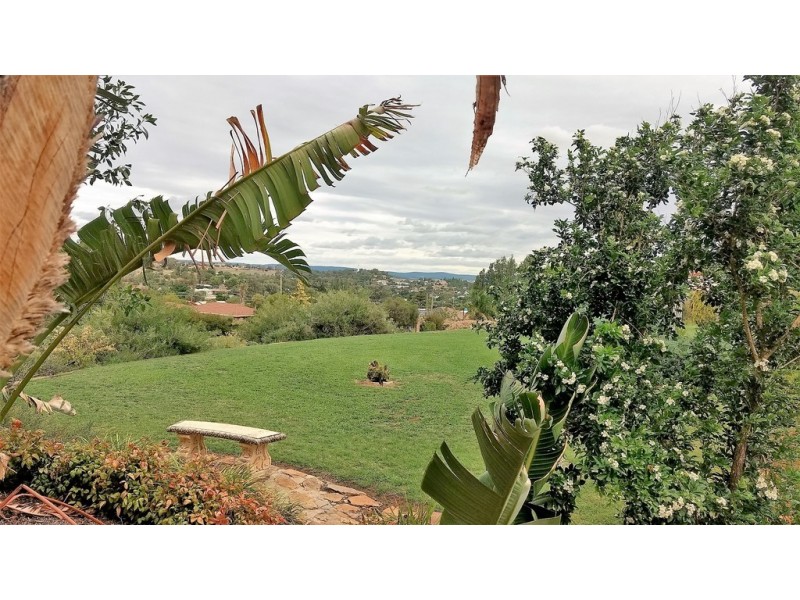 44 Jones Street, Parkes NSW 2870