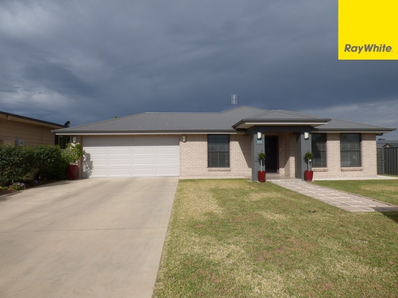 89 York Street, Forbes NSW 2871