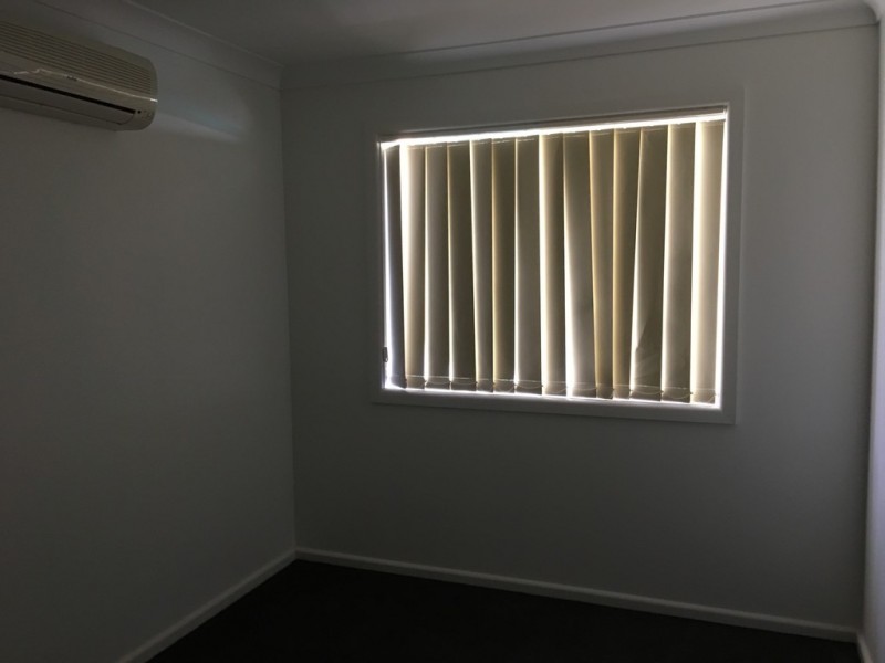 6 Woodward Street, Parkes NSW 2870