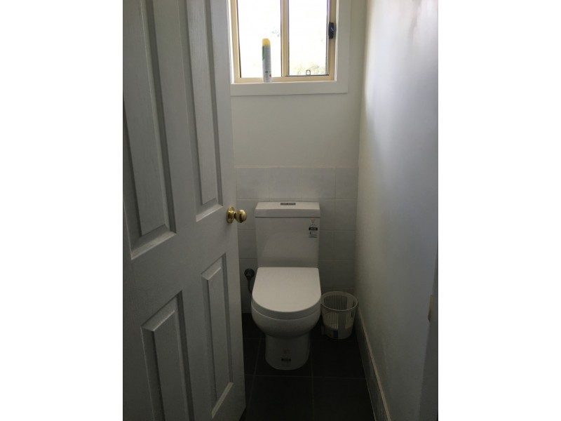 6 Woodward Street, Parkes NSW 2870