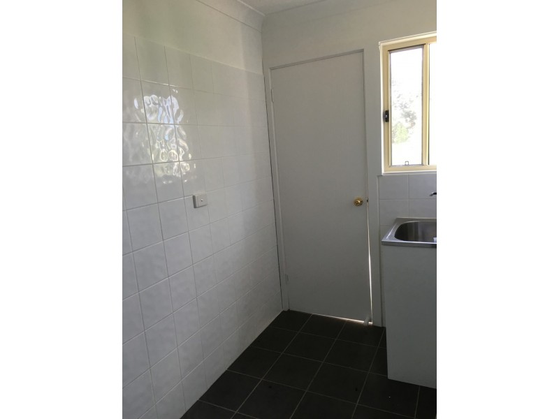 6 Woodward Street, Parkes NSW 2870