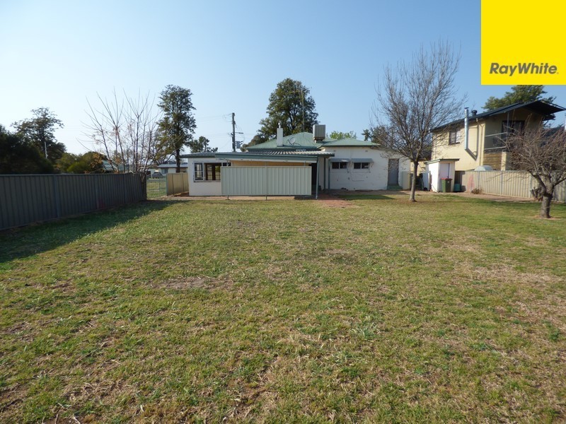17 Grevillea Avenue, Eugowra NSW 2806