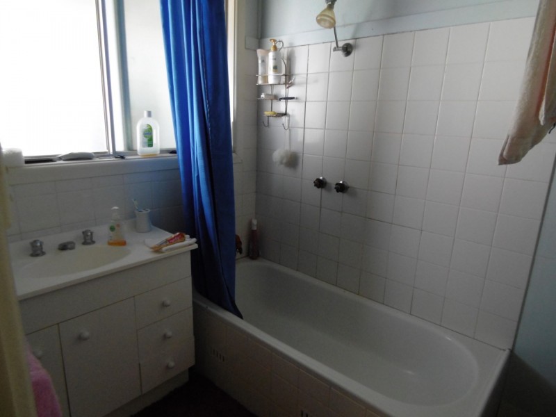 1and2/104 Mitchell Street, Parkes NSW 2870