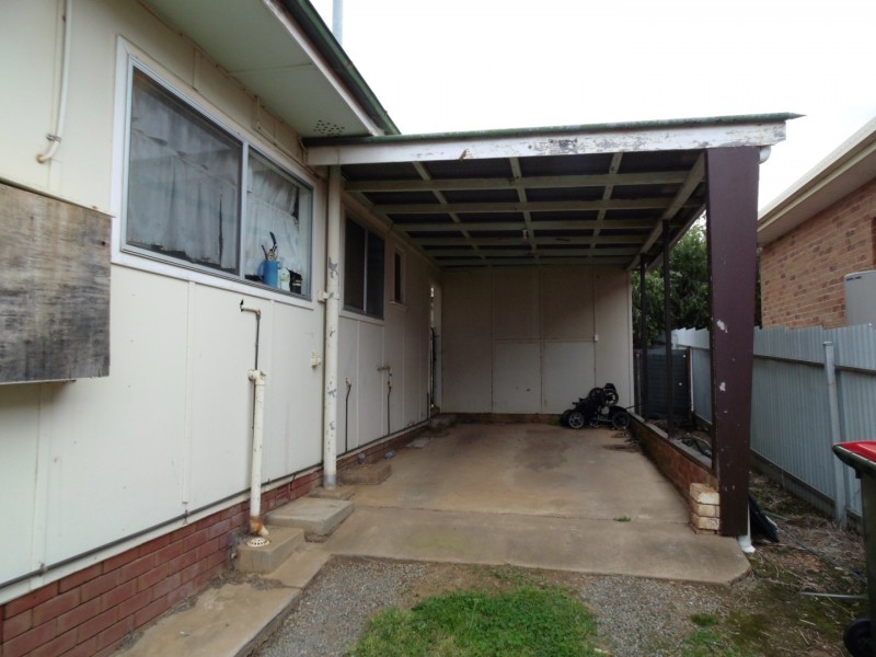 1and2/104 Mitchell Street, Parkes NSW 2870