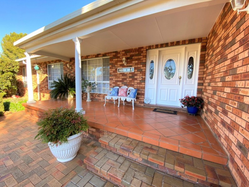132 Calarie Road, Forbes NSW 2871