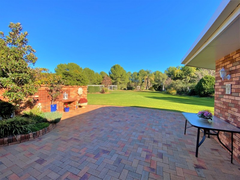 132 Calarie Road, Forbes NSW 2871