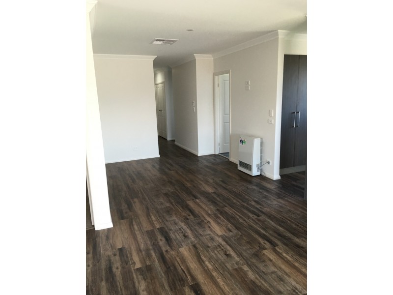 48 Park Street, Parkes NSW 2870