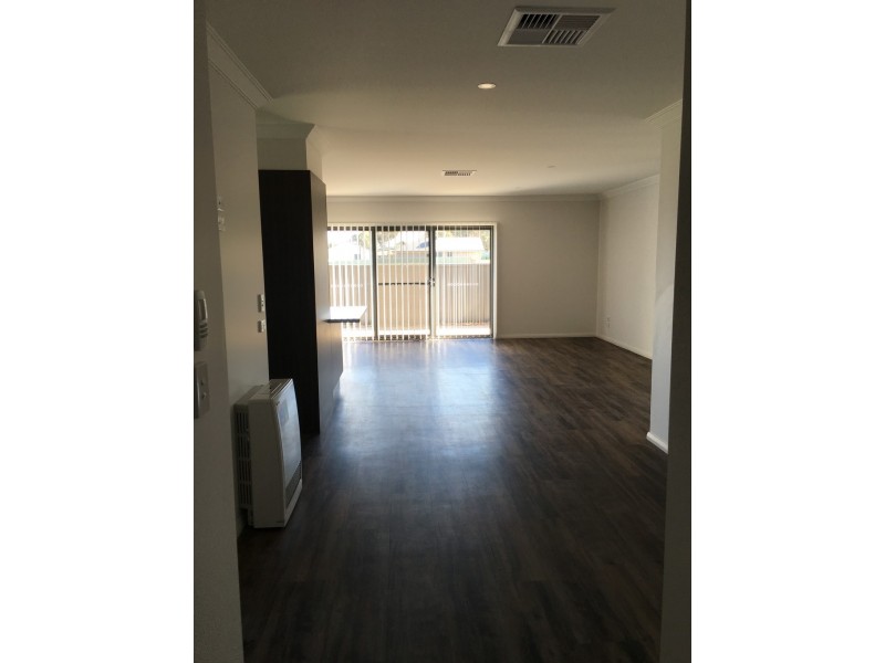 48 Park Street, Parkes NSW 2870