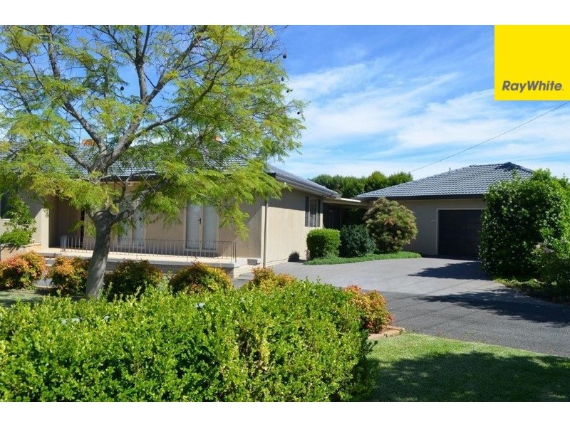 144 Farnell Street, Forbes NSW 2871