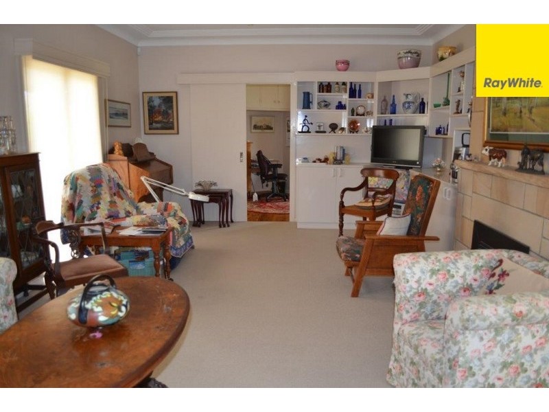 144 Farnell Street, Forbes NSW 2871