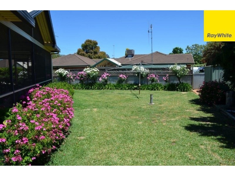 144 Farnell Street, Forbes NSW 2871