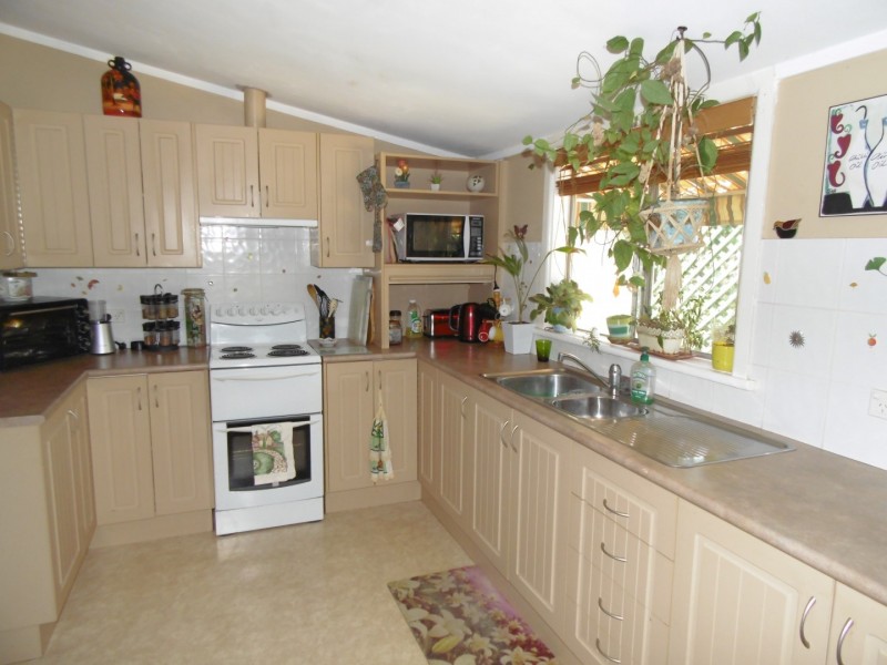 13 Carrington Street, Parkes NSW 2870
