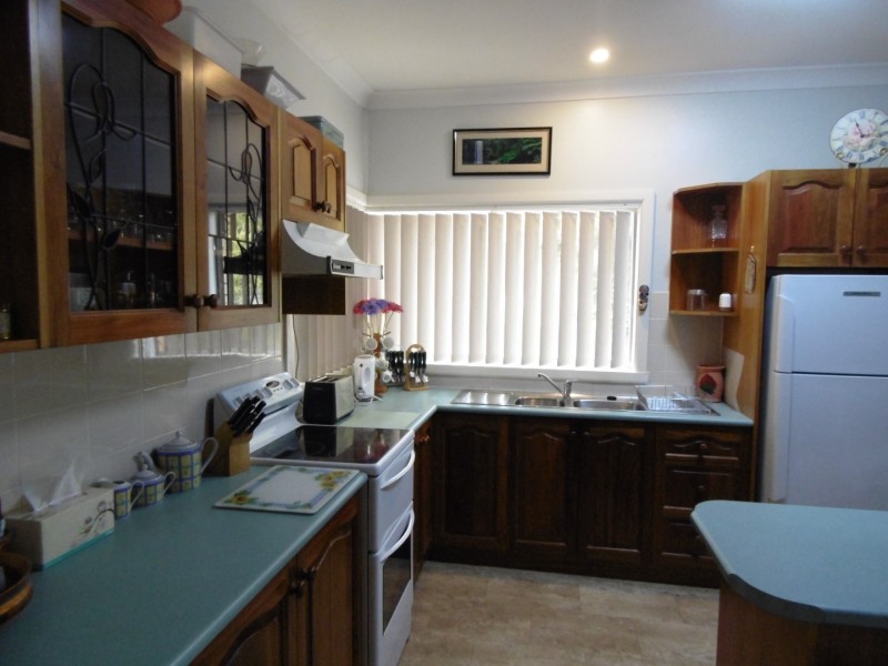 86 Euchie Street, Peak Hill NSW 2869