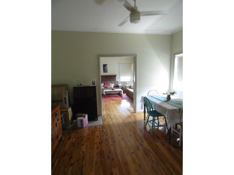 4 Rose Street, Parkes NSW 2870