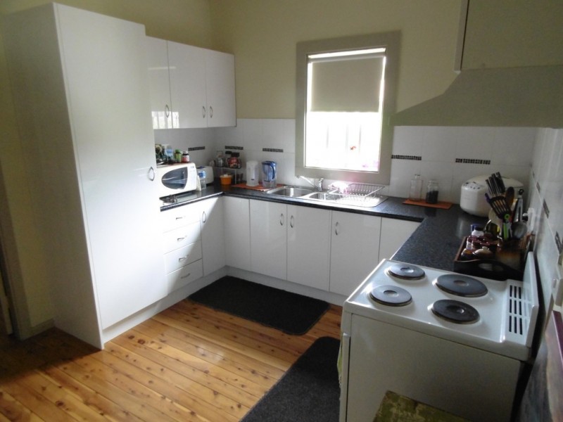 4 Rose Street, Parkes NSW 2870