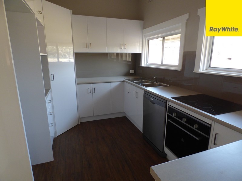 17 Grevillea Avenue, Eugowra NSW 2806