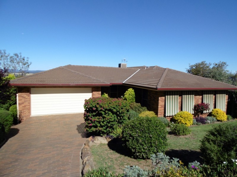 5 Glenwarrie Place, Parkes NSW 2870