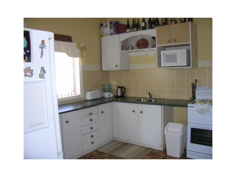 13 Medlyn Street, Parkes NSW 2870