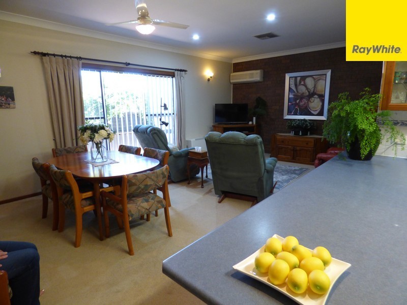 198 Farnell Street, Forbes NSW 2871