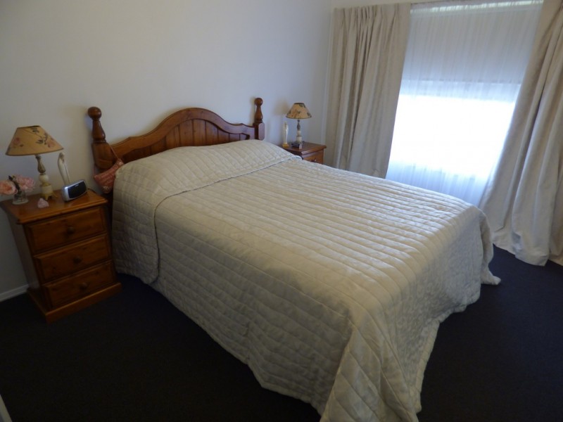 83 Ferry Street, Forbes NSW 2871