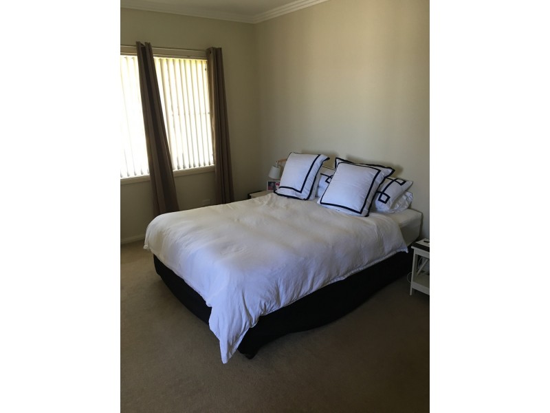 13 Koala Street, Parkes NSW 2870