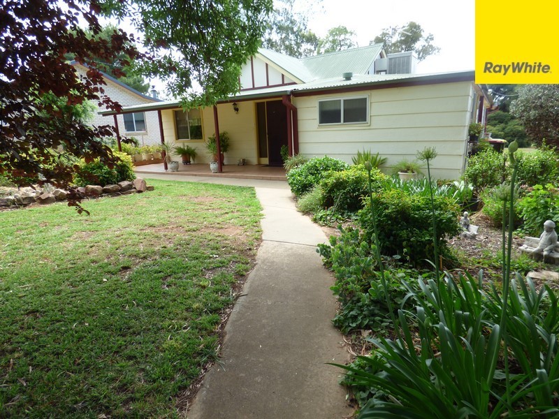 211 Edward Street, Forbes NSW 2871