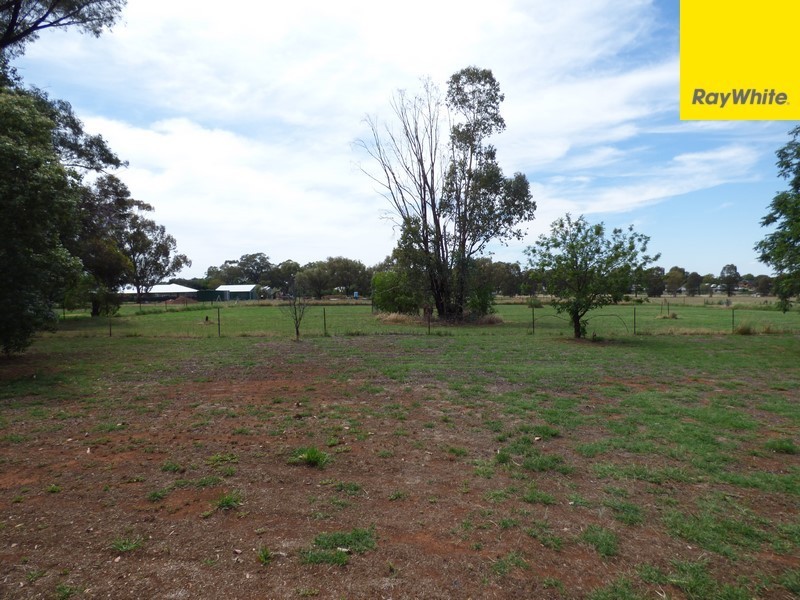 211 Edward Street, Forbes NSW 2871