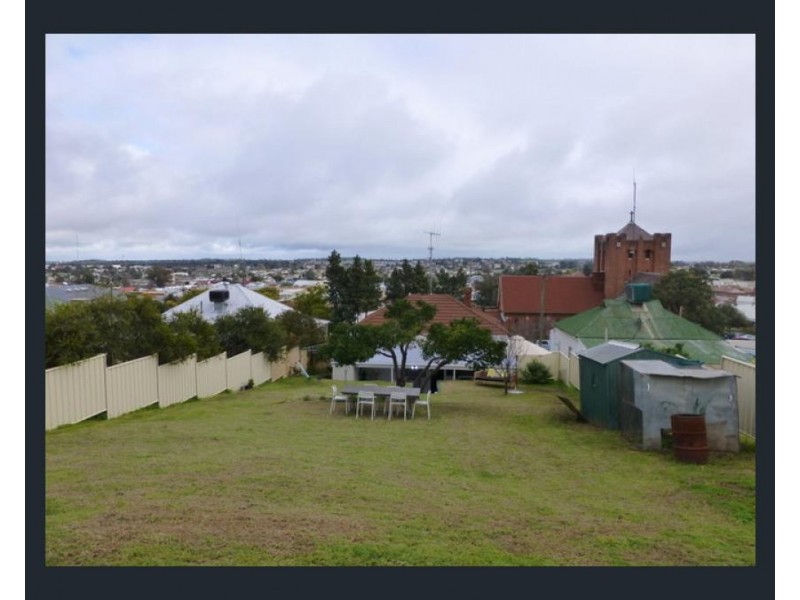 31 Hill Street, Parkes NSW 2870