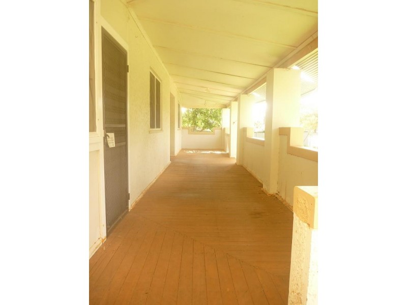 88 Euchie Street, Peak Hill NSW 2869