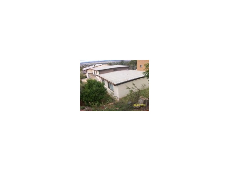 13 Glenwarrie Place, Parkes NSW 2870