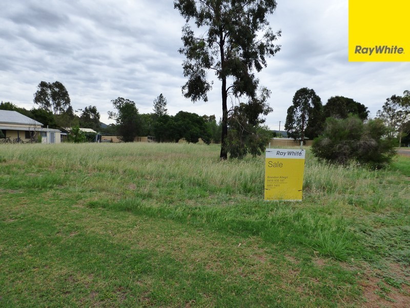 27 Oberon Street, Eugowra NSW 2806
