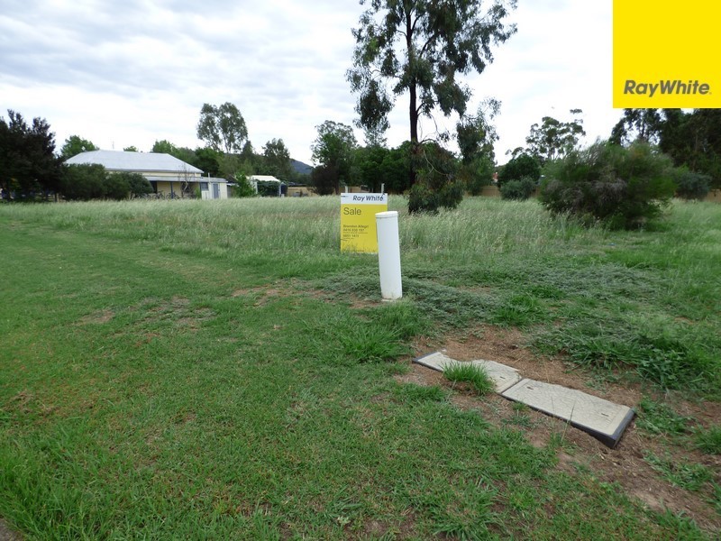 27 Oberon Street, Eugowra NSW 2806