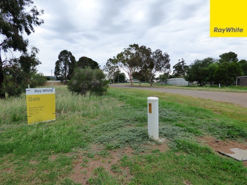 27 Oberon Street, Eugowra NSW 2806