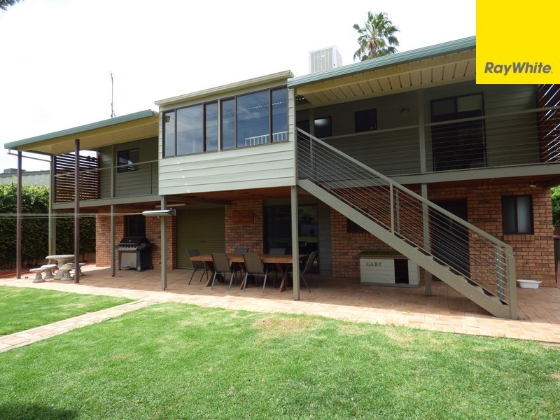 73 Farrand Street, Forbes NSW 2871