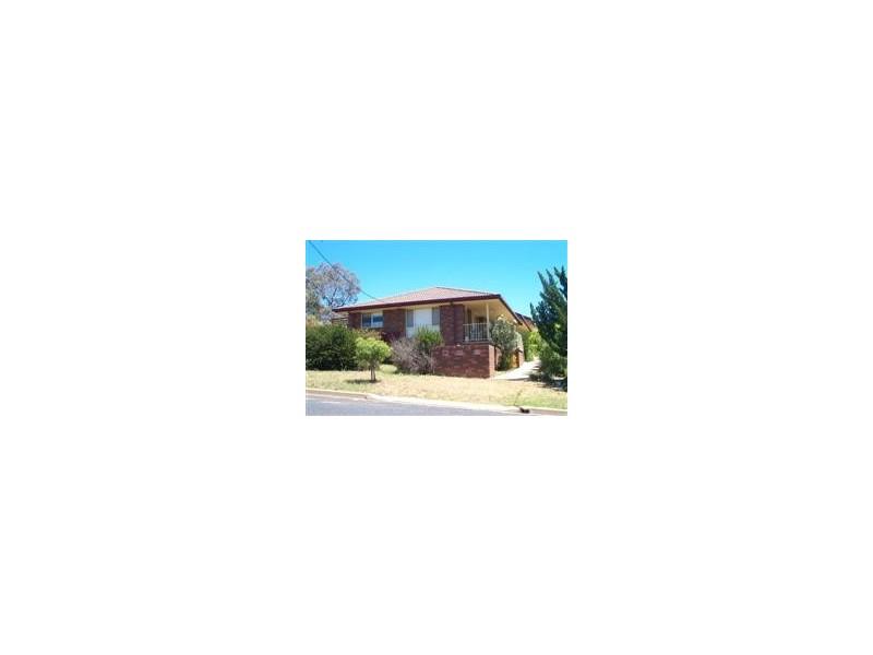 1 and 2/22 Howard Street, Parkes NSW 2870