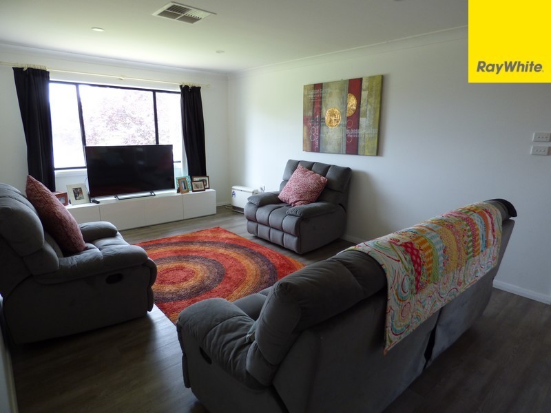 16 Chelsea Crescent, Forbes NSW 2871