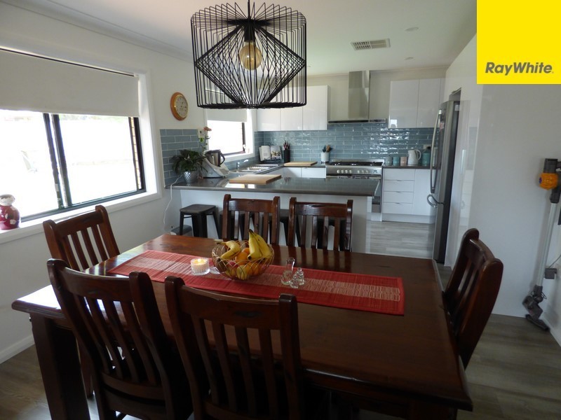 16 Chelsea Crescent, Forbes NSW 2871