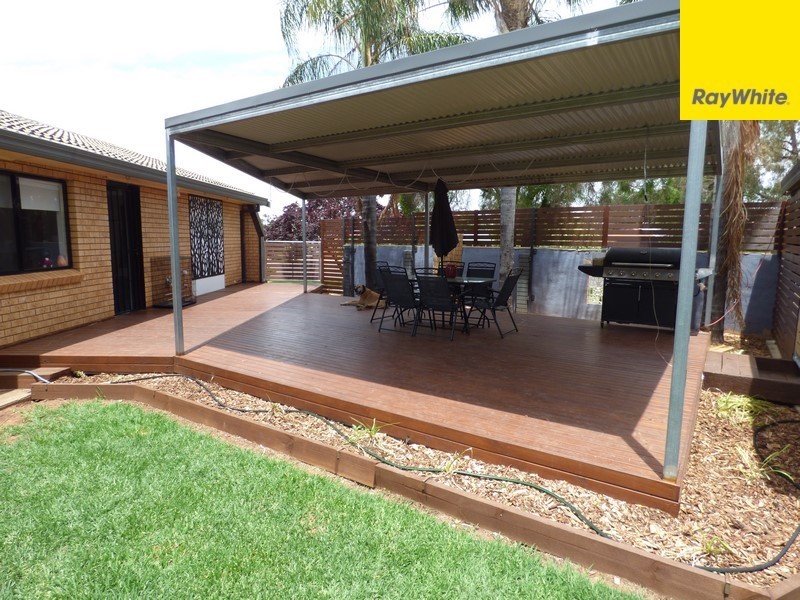 16 Chelsea Crescent, Forbes NSW 2871