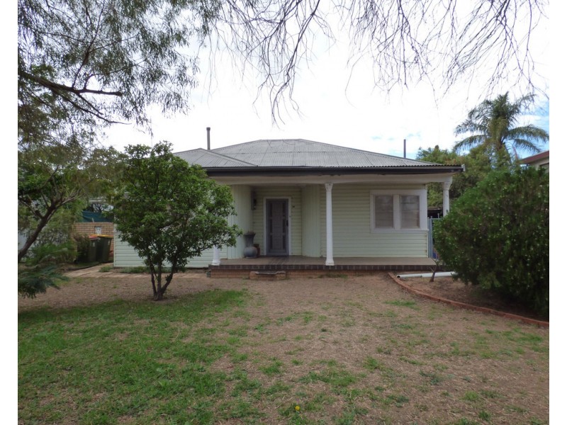 56 Ferry Street, Forbes NSW 2871
