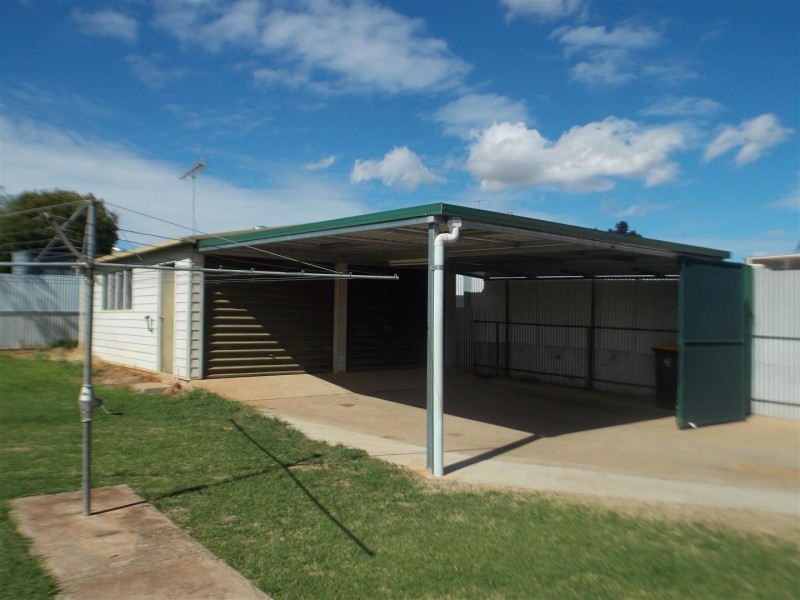 19 Lawson Street, Parkes NSW 2870