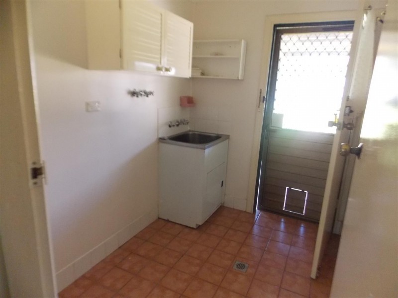19 Lawson Street, Parkes NSW 2870